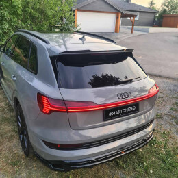 Mittlerer Cup Diffusor Heck Ansatz DTM Look passend für Audi e-Tron S-Line schwarz Hochglanz