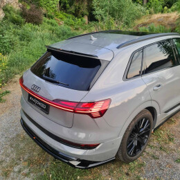 Mittlerer Cup Diffusor Heck Ansatz DTM Look passend für Audi e-Tron S-Line schwarz Hochglanz