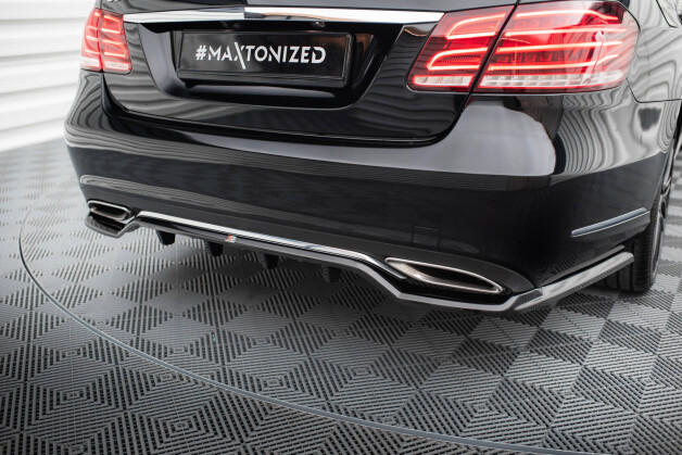 Mittlerer Cup Diffusor DTM Look Heck Ansatz für Mercedes-Benz E W212 Facelift schwarz Hochglanz