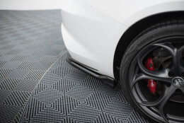 Heck Ansatz Flaps Diffusor passend für Alfa Romeo Giulia Quadrifoglio schwarz Hochglanz
