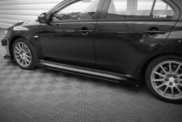 Street Pro Seitenschweller Ansatz Cup Leisten passend für Mitsubishi Lancer EVO X SCHWARZ+ HOCHGLANZ FLAPS
