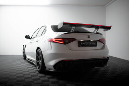 Carbon Heck Spoiler Heckflügel + LED für Alfa Romeo Giulia Quadrifoglio