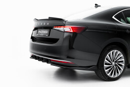 Heck Ansatz Diffusor für Skoda Superb Mk4 schwarz Hochglanz