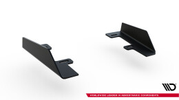 Hintere Seiten Flaps für Audi RS3 Limousine 8Y Facelift schwarz Hochglanz