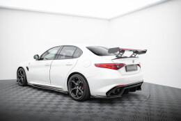 Carbon Heck Spoiler Heckflügel Standfuß Innen + LED für Alfa Romeo Giulia Quadrifoglio