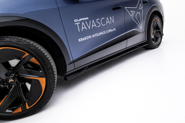 Seitenschweller Ansatz Cup Leisten für Cupra Tavascan Mk1 schwarz Hochglanz