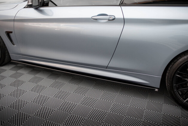 Seitenschweller Ansatz Cup Leisten passend für BMW 4er Coupe / Gran Coupe / Cabrio M-Paket F32 / F36 / F33 schwarz Hochglanz