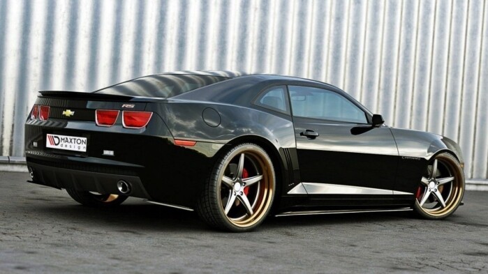 Seitenschweller Ansatz Cup Leisten passend für Chevrolet Camaro SS / Standard Mk5 schwarz Hochglanz