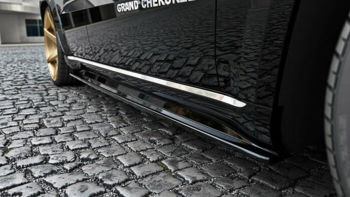 Seitenschweller Ansatz Cup Leisten passend für Jeep Grand Cherokee WK2 Summit Facelift schwarz matt