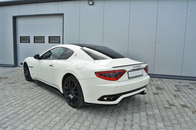 Seitenschweller Ansatz Cup Leisten passend für Maserati Granturismo Mk1 schwarz Hochglanz