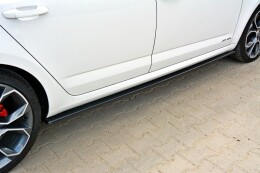 Seitenschweller Ansatz Cup Leisten für Skoda Octavia RS Mk3 / Mk3 FL Hatchback / Kombi Carbon Look