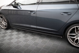 Seitenschweller Ansatz Cup Leisten V.1 passend für Seat Leon Mk3 Cupra/ FR Facelift schwarz Hochglanz
