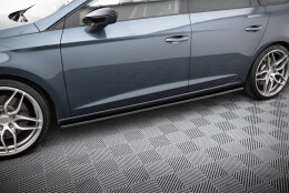 Seitenschweller Ansatz Cup Leisten V.2 passend für Seat Leon Mk3 Cupra/ FR Facelift schwarz Hochglanz