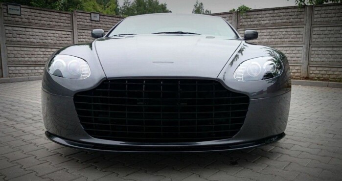 Cup Spoilerlippe Front Ansatz passend für ASTON MARTIN V8 VANTAGE schwarz Hochglanz