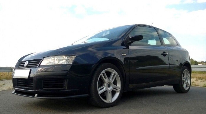 Cup Spoilerlippe Front Ansatz passend für FIAT STILO 3 Türer schwarz Hochglanz