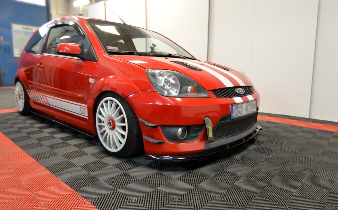 Cup Spoilerlippe Front Ansatz V.1 passend für Ford Fiesta ST Mk6 schwarz Hochglanz