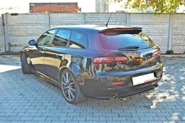 Street+ Mittlerer Diffusor Heck Ansatz passend für Alfa Romeo 159 im RACE schwarz Hochglanz
