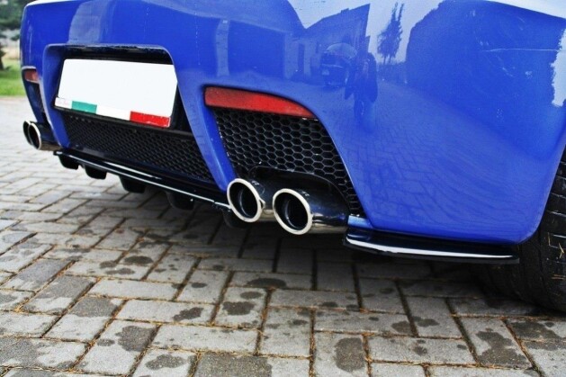 Heck Ansatz Flaps Diffusor passend für ALFA ROMEO 147 GTA schwarz Hochglanz