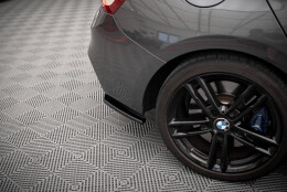 Heck Ansatz Flaps Diffusor passend für BMW 1er F20/F21 M-Power Facelift Carbon Look