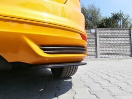 Heck Ansatz Flaps Diffusor passend für Ford Focus ST Mk3 Hatchback schwarz Hochglanz