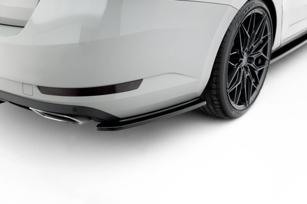 Heck Ansatz Flaps Diffusor V.1 passend für Skoda Superb Liftback / Combi Mk3 schwarz Hochglanz