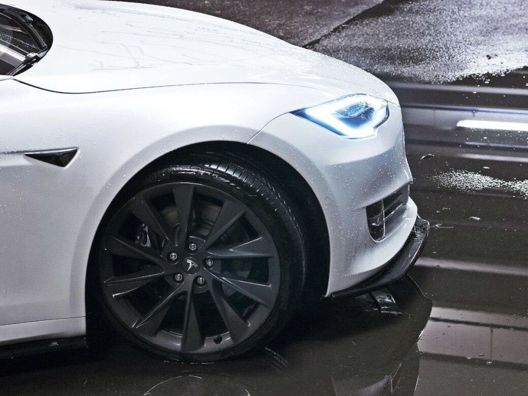 Cup Spoilerlippe Front Ansatz V.1 für Tesla Model S Facelift schwarz ,  199,00 €