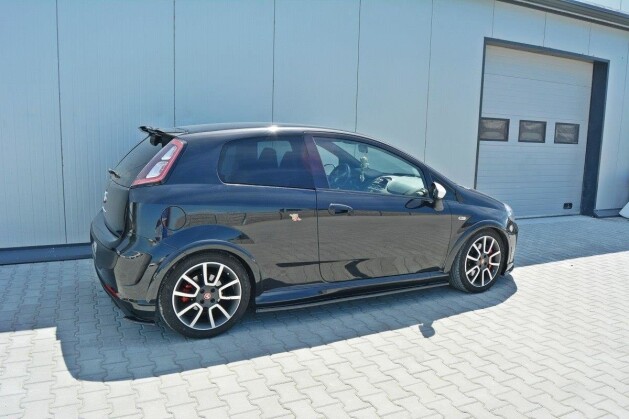 Seitenschweller Ansatz Cup Leisten für Abarth Punto Evo Carbon Look