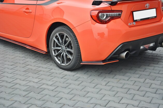 Heck Ansatz Flaps Diffusor V.2 passend für Toyota GT86 Facelift schwarz Hochglanz