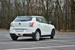 Heckansatz SSANGYONG TIVOLI schwarz Hochglanz