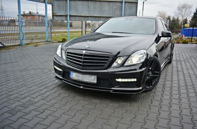 Cup Spoilerlippe Front Ansatz V.1 passend für Mercedes E63 AMG W212 schwarz Hochglanz
