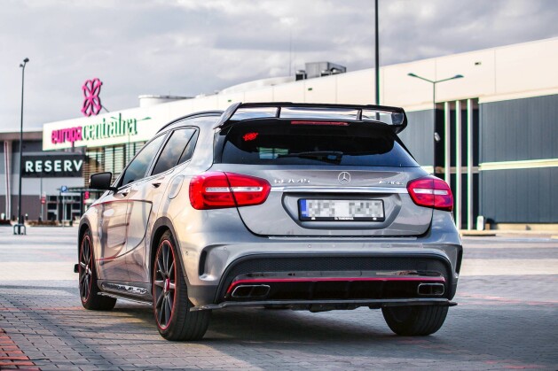 Seitenschweller Ansatz Cup Leisten passend für Mercedes GLA 45 AMG SUV (X156) vor Facelift Carbon Look