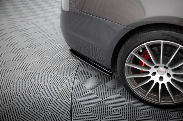 Heck Ansatz Flaps Diffusor passend für Maserati Quattroporte Mk6 schwarz Hochglanz