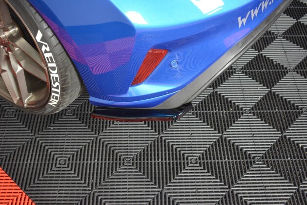 Heck Ansatz Flaps Diffusor V.1 für Ford Focus ST-Line Carbon Look