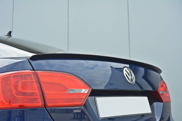 Heck Spoiler Aufsatz Abrisskante passend für VW Jetta MK6 Limo vor FL schwarz Hochglanz