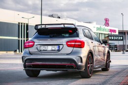 Mittlerer Cup Diffusor Heck Ansatz für Mercedes GLA 45 AMG schwarz Hochglanz