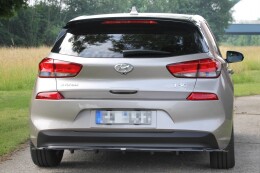 Mittlerer Cup Diffusor Heck Ansatz passend für im DTM LOOK HYUNDAI I30 MK3 HATCHBACK schwarz Hochglanz