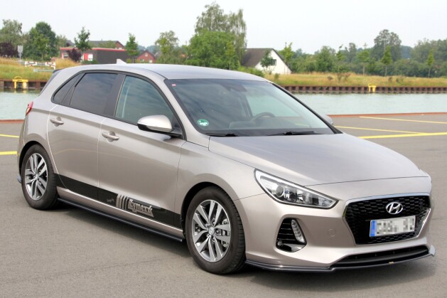 Street+ Spoilerlippe Front Ansatz V.1 passend für Hyundai I30 MK3 Hatchback schwarz Hochglanz