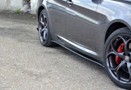 Seitenschweller Ansatz Cup Leisten passend für ALFA ROMEO GIULIA VELOCE schwarz Hochglanz