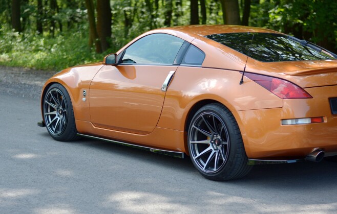 Seitenschweller Ansatz Cup Leisten passend für NISSAN 350Z schwarz Hochglanz